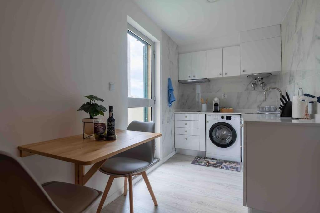 Apartament By The Sea III Lido - Com Piscina Funchal  Zewnętrze zdjęcie